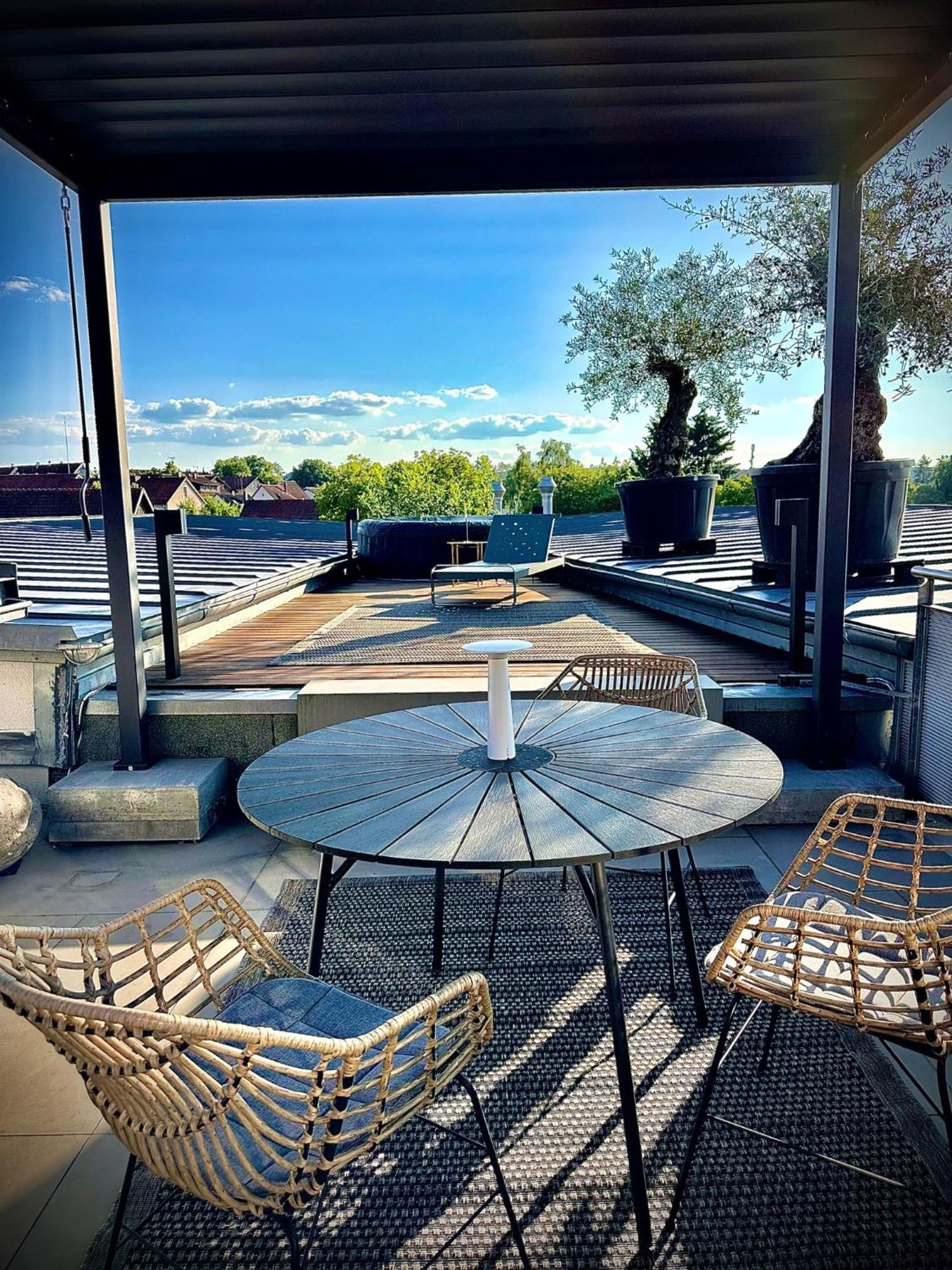 Luxus Loft Ueber Den Daechern Von Roding Exterior foto